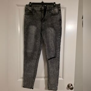 Fashion Nova Charcoal Skinny Jeans